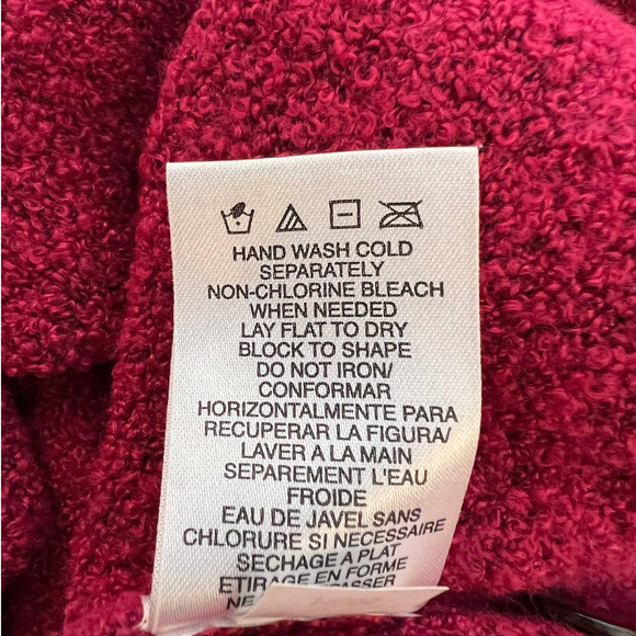 Sigrid Olsen Women's Cardigan Size PS in pink w/Multicolored Sequins and Beads - Picture 6 of 6